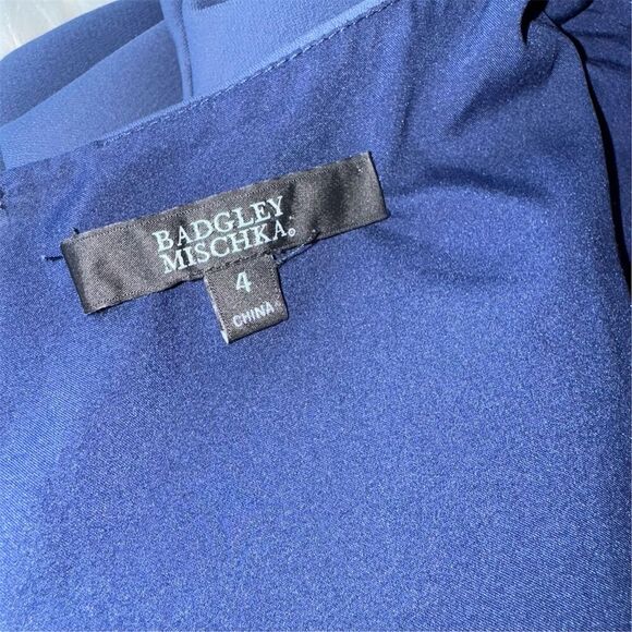 Badgley Mischka Women's Cowl Neck Flutter Sleeve Jumpsuit Navy Blue Size 4 - Picture 8 of 16